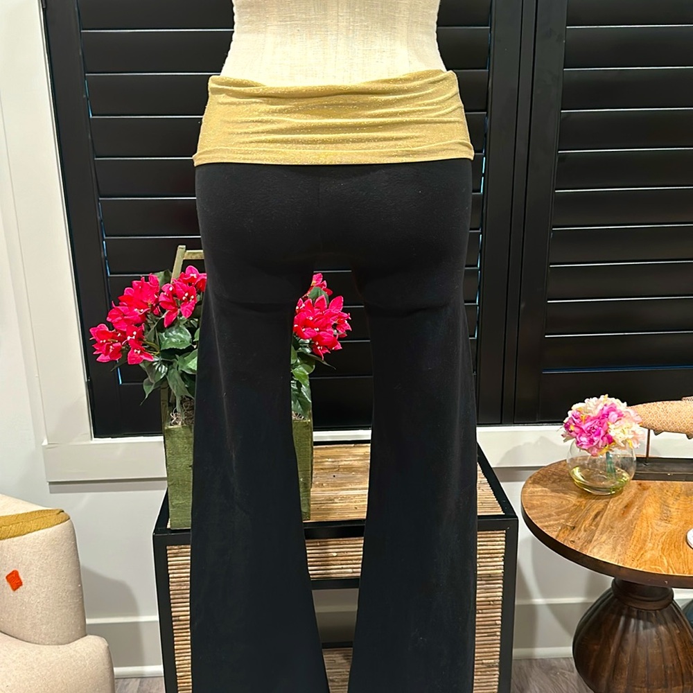 Moda International athletic pant
